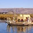 Fantásticas ilhas artificiais feitas pela tribo dos Uros no Peru. Os indígenas Uros constroem sua própria “terra”. Mas o que é isso?!?! São as fantásticas ilhas artificiais do lago Titicaca...