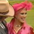 Viúva Porcina em Roque Santeiro grande sucesso da TV Globo em 1985. A grande Viúva Porcina interpretada magnificamente pela estrela que já foi a Namoradinha do Brasil Regina Duarte, deixava enormes dúvidas...