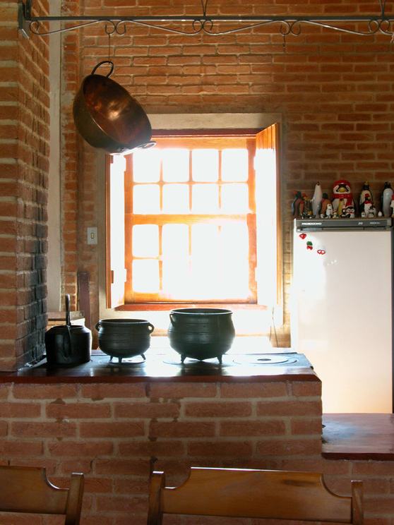 6 dicas para deixar a sua cozinha mais espaçosa e arejada